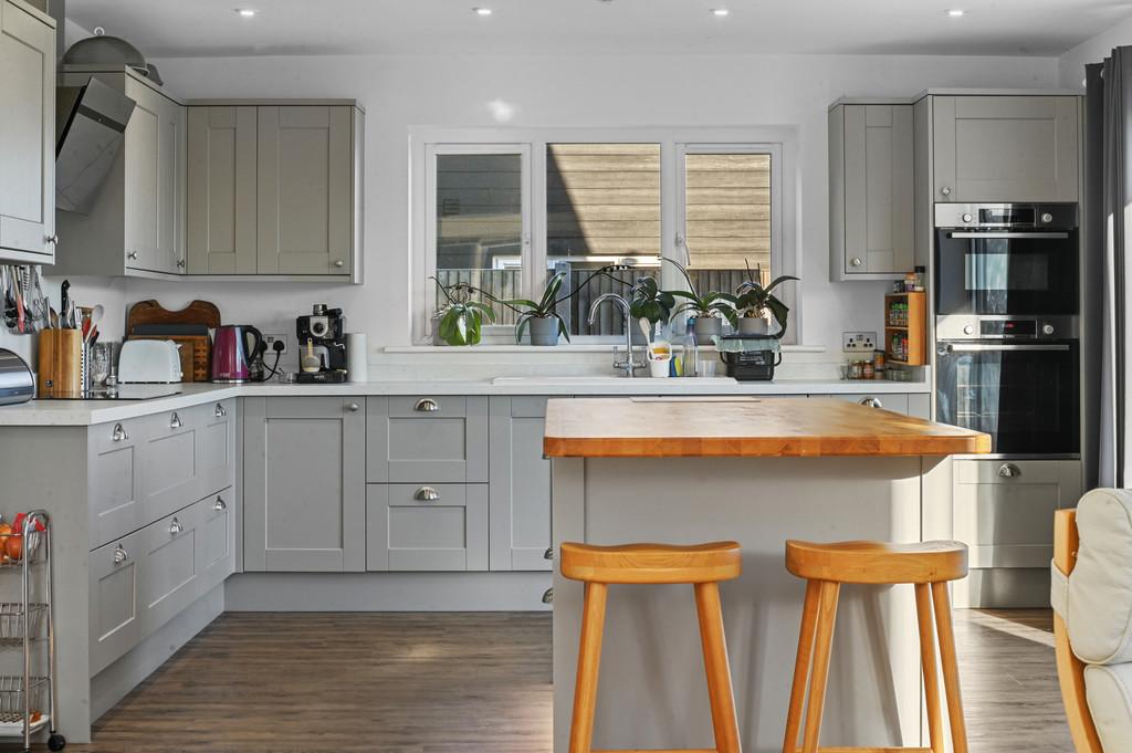 Standish-kitchen (4)