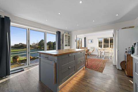 4 bedroom detached house for sale, East Mersea, Colchester