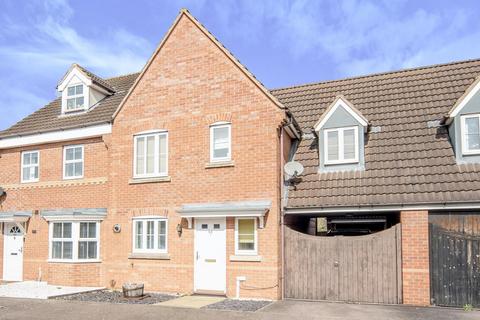 3 bedroom house to rent, Sandleford Drive, Elstow, Bedford, MK42