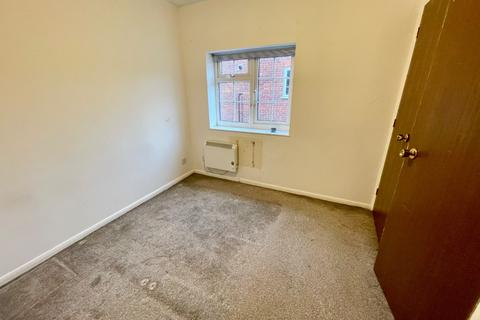 undefined, Ormsby Close, Luton, Bedfordshire, LU1 3SN