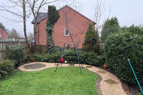 3 bedroom semi-detached house for sale, Two Oaks Avenue , Chase Terrace
