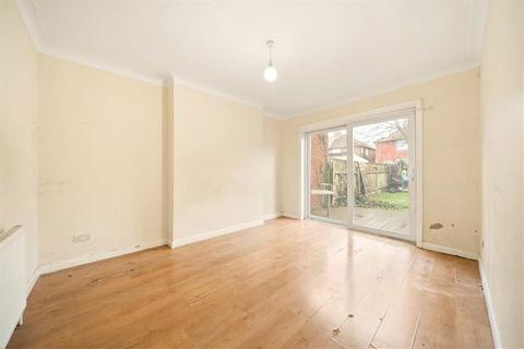 3 bedroom house for sale, Cumbrian Gardens, London NW2
