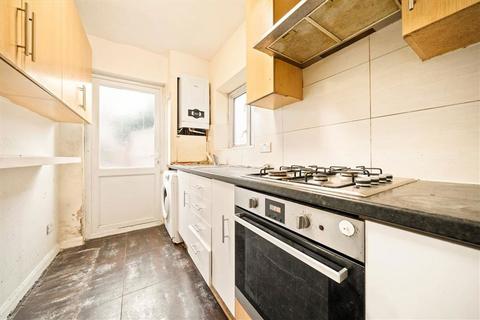 3 bedroom house for sale, Cumbrian Gardens, London NW2