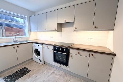 3 bedroom bungalow to rent, Rutland Avenue, Lowton, Warrington, Cheshire, WA3