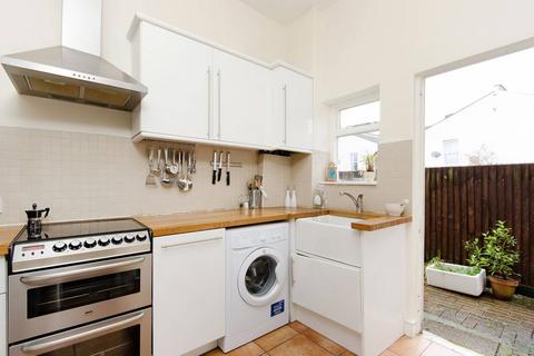 2 bedroom flat for sale, Riffel Road, Willesden Green, London, NW2