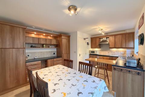 undefined, Chancel Court, Longwood HD3
