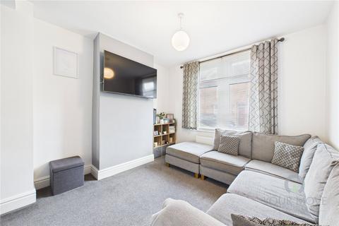 3 bedroom terraced house to rent, Stanhope Road, Northamptonshire NN2