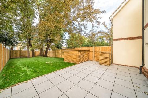 undefined, Pollards Hill North, Streatham SW16