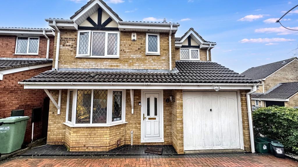 Well-presented semi-detached house with a cover...