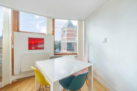 1 bedroom flat for sale, Green Walk, London SE1