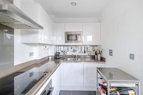 1 bedroom flat for sale, Green Walk, London SE1
