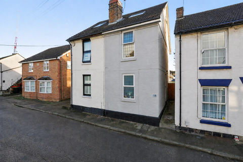 3 bedroom semi-detached house for sale, Thornhill Place, Maidstone ME14