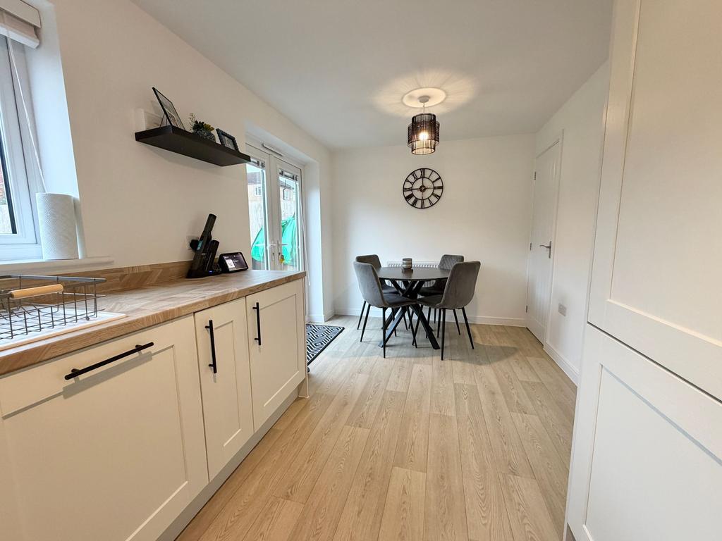 Kitchen diner