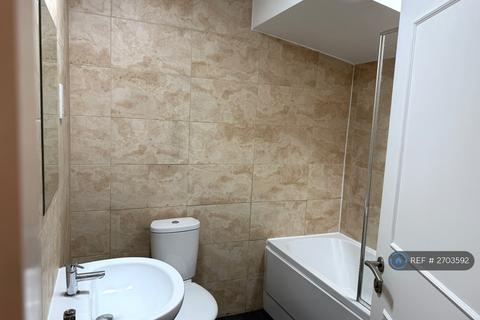 Studio to rent, Leathwaite Road, London, SW11