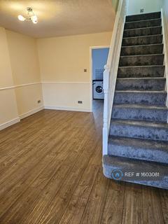 2 bedroom end of terrace house to rent, Welland Close, Sandbach, CW11