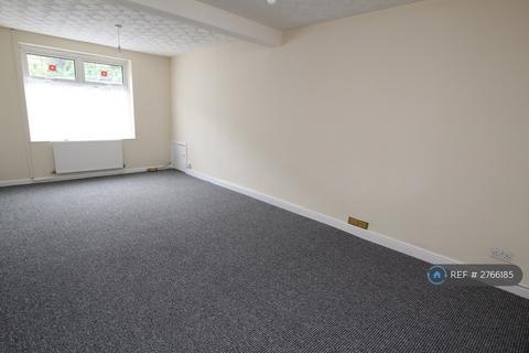 3 bedroom terraced house to rent, Trehafod Road, Pontypridd, CF37