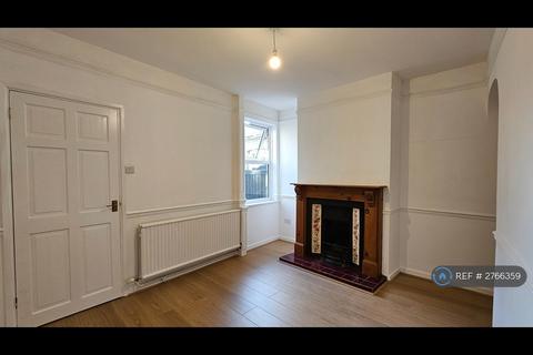 2 bedroom end of terrace house to rent, Burwell Road, Exning, Newmarket, CB8