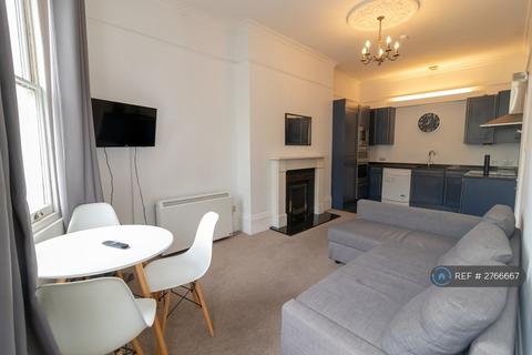 1 bedroom flat to rent, Brunswick Place, Hove, BN3