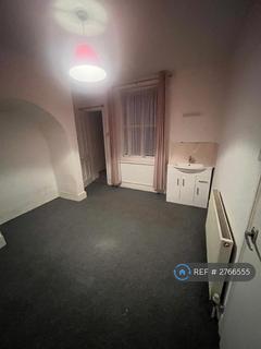 1 bedroom flat to rent, Cambridge Gardens, Hastings, TN34