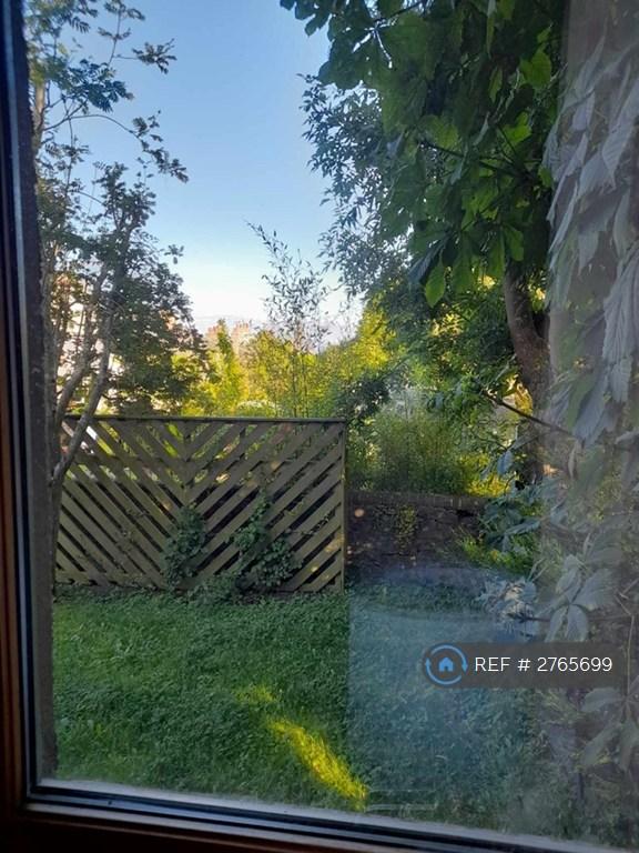 View From The Window Bedroom 2