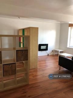 undefined, High Street, Hull, HU1