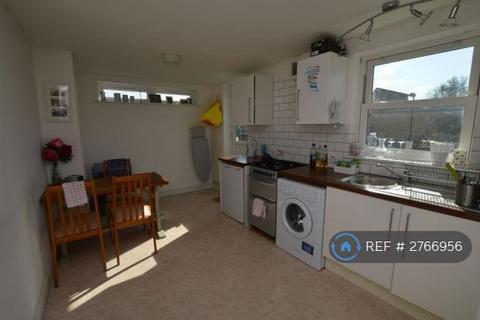 1 bedroom flat to rent, Ambler Road, London, N4