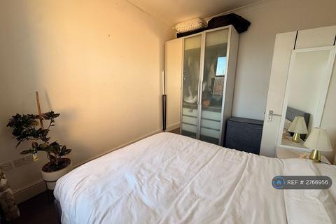 1 bedroom flat to rent, Ambler Road, London, N4