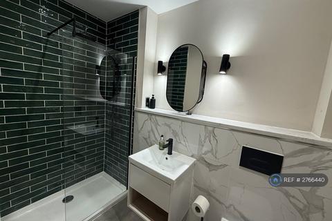 undefined, East Parade, Leeds, LS1
