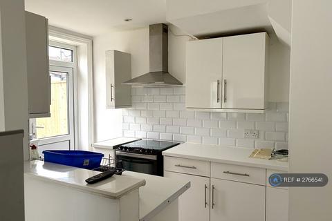 undefined, Cedar Gardens, Southampton, SO14