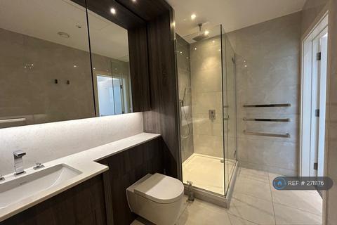 3 bedroom flat to rent, Juniper Drive, London, SW18
