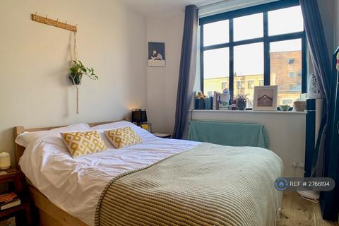 3 bedroom flat to rent, Brixton Road, London, SW9