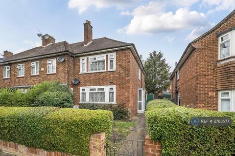 3 bedroom end of terrace house to rent - Acorn Grove, Ruislip, HA4