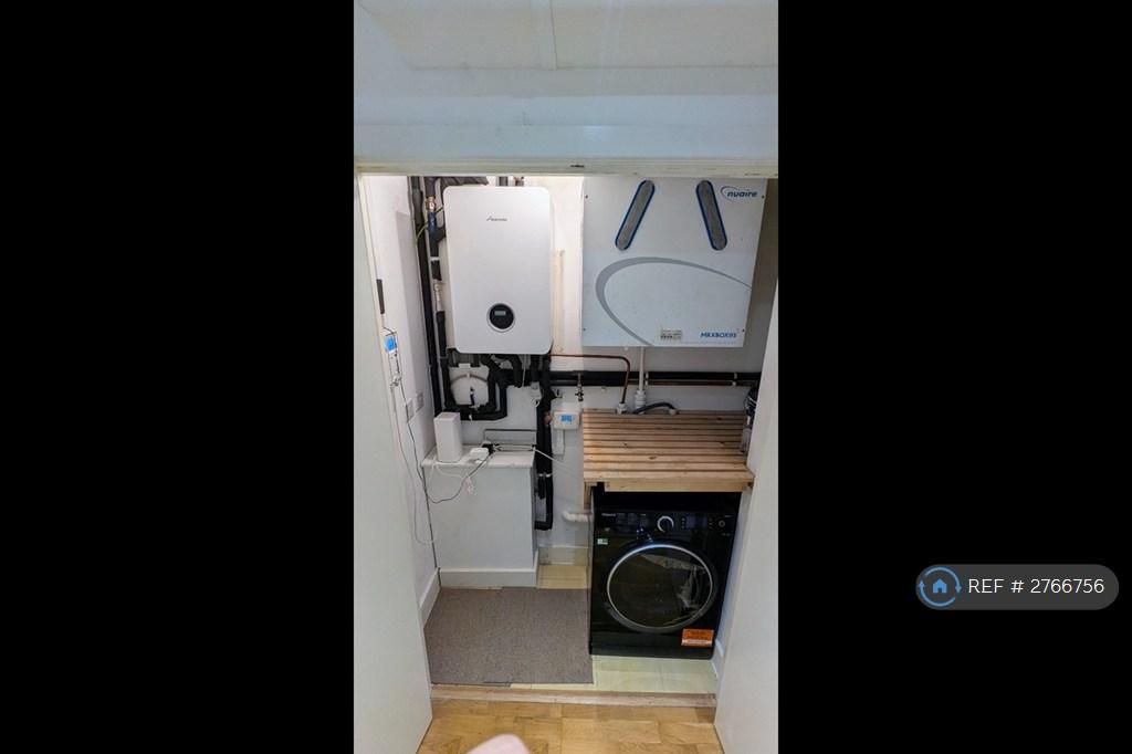 Utility Cupboard With Appliances