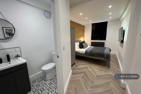 undefined, Wellingborough Road, Rushden, NN10
