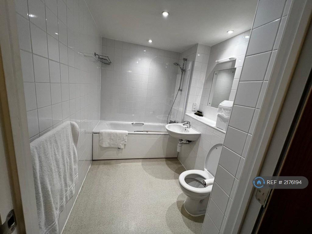 Bathroom 2