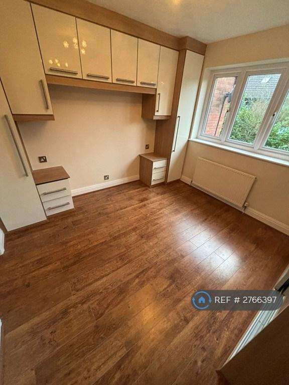 1.Master Bedroom