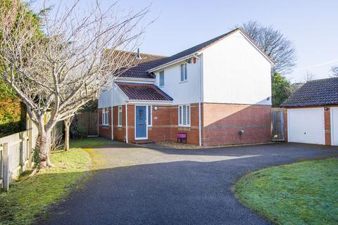 4 bedroom detached house for sale, Brockhill Way, Penarth