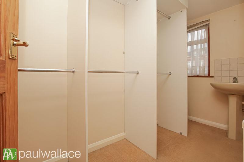 Walk-in Wardrobe