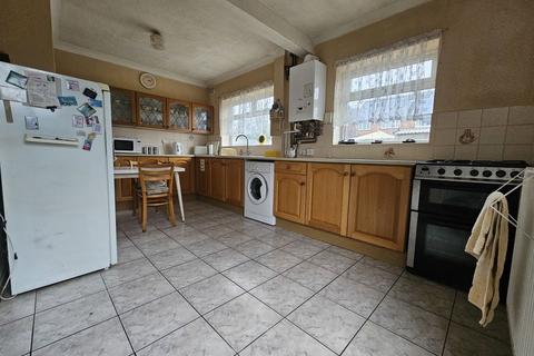 2 bedroom terraced house for sale, Neath Way, Walsall