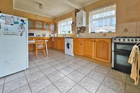 2 bedroom terraced house for sale, Neath Way, Bloxwich, Walsall