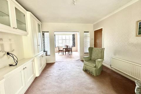 3 bedroom detached house for sale, Chantry Hurst, Epsom