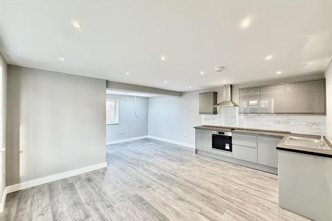 undefined, West Way, Heston TW5