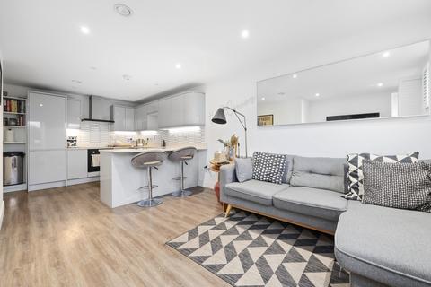 3 bedroom apartment for sale, Cadogan Terrace, Victoria Park E9