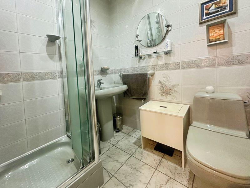 Ensuite