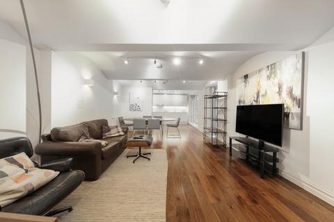 2 bedroom apartment to rent, William Gateskell House, Paradise Street, Rotherhithe SE16