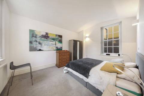 2 bedroom apartment to rent, William Gateskell House, Paradise Street, Rotherhithe SE16