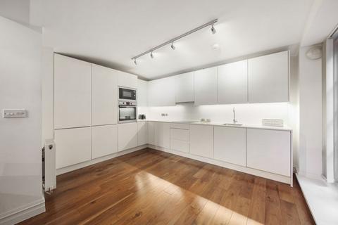 2 bedroom apartment to rent, William Gateskell House, Paradise Street, Rotherhithe SE16