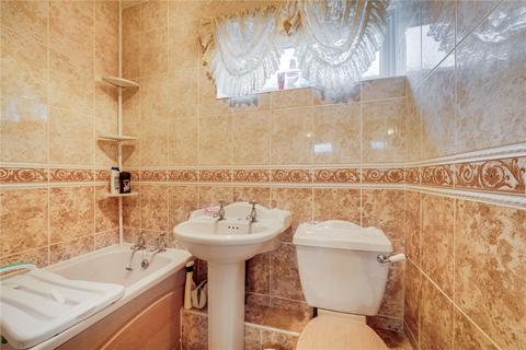 3 bedroom terraced house for sale, 35 Blakemore, Telford, Shropshire