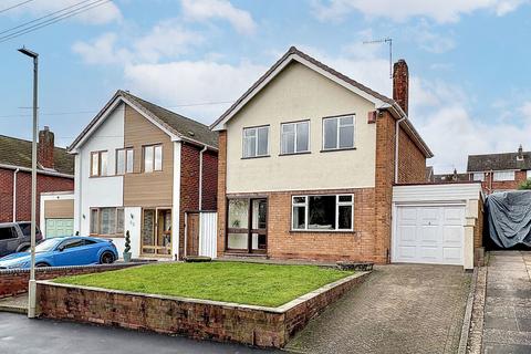 3 bedroom detached house for sale, Cotwall End Road, LOWER GORNAL, DY3 3EJ
