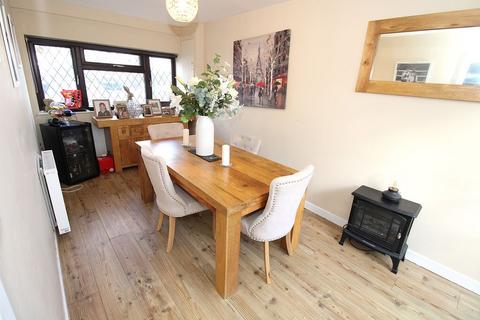 undefined, Inverness Road, Worcester Park
